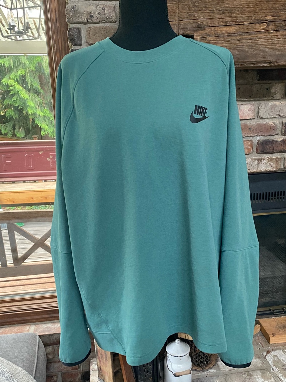 Nike sportswear Tech fleece pullover size 2xl